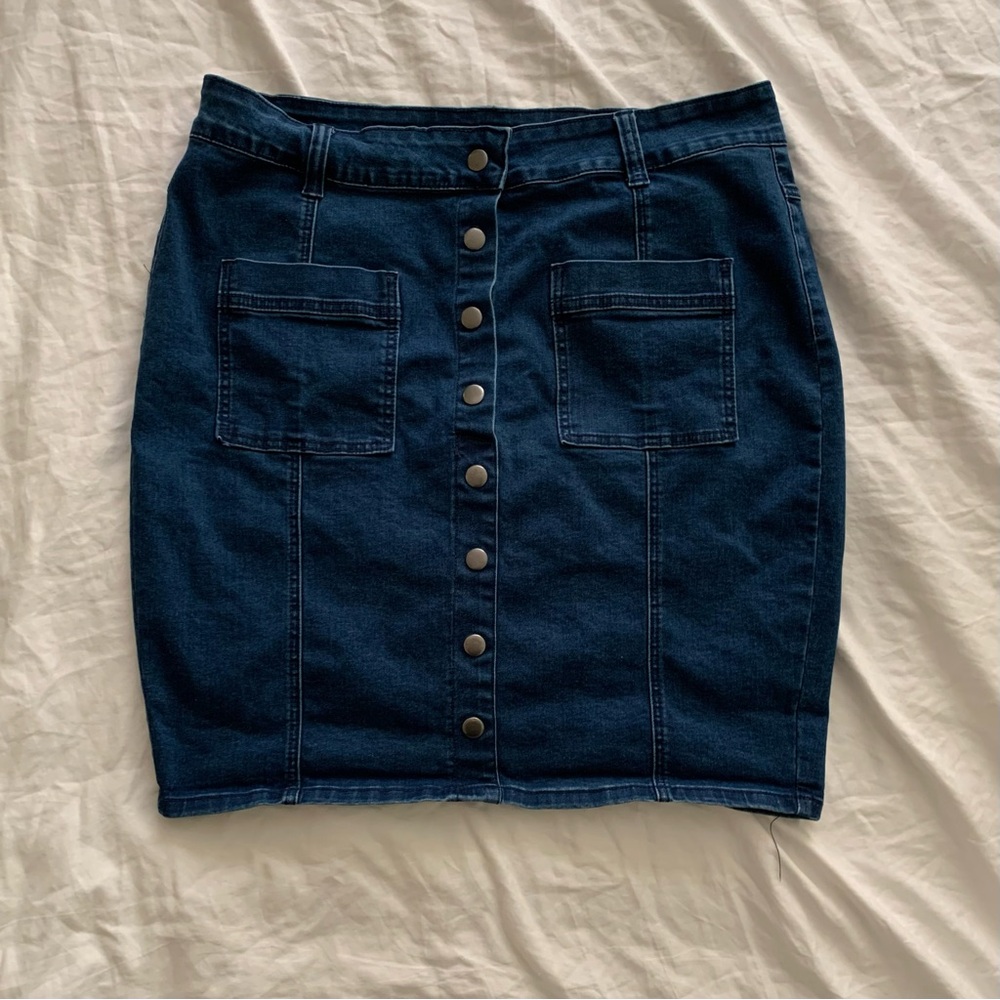 Ashley Stewart Denim Buttoned Skirt Size 16 Plus Size